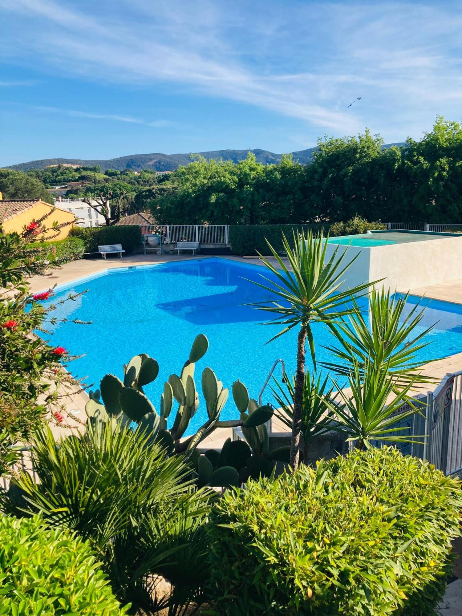 Вилла Mazet Renove Golfe De St Tropez Коголин Экстерьер фото